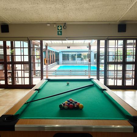 D'Urbanmist Self-Catering Guest House Durbanville Exterior foto